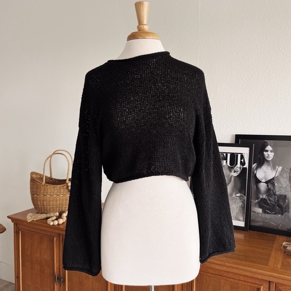 Sweaters - BLACK BELL SLEEVE KNIT SWEATER TOP #0360